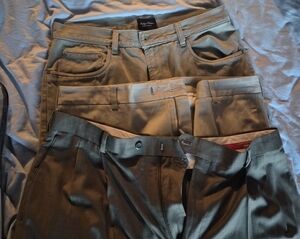 Set of 3 chinos size 40 multiple brands, fine material